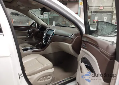 2016 Cadillac Srx Luxury Collection z USA, uszkodzony, nr VIN 3GYFNEE36GS527372